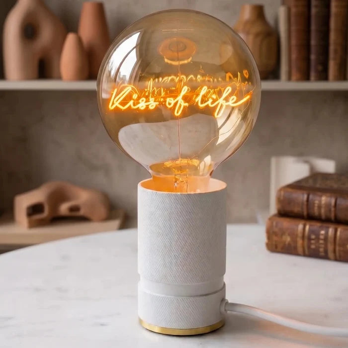 Ampoule décorative LED “Kiss Of Life” – Message In The Bulb - Elements Lighting