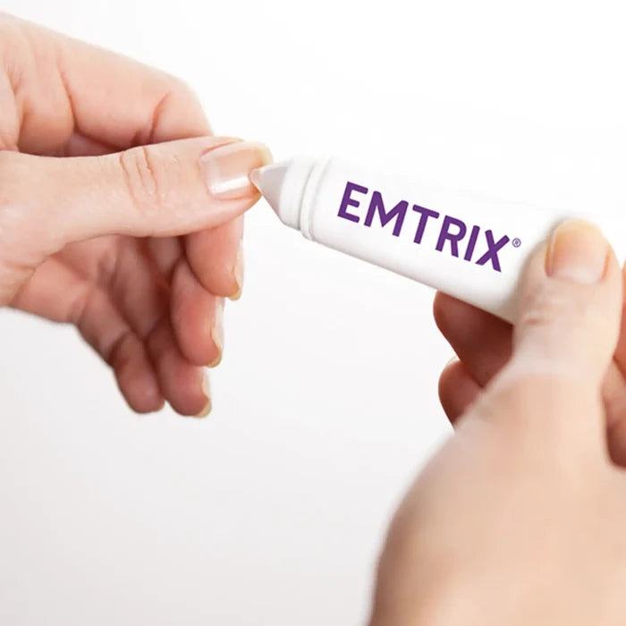 Emtrix - Traitement Mycose de l'ongle - 1 flacon de 10 ml // Date dépassée Urgo