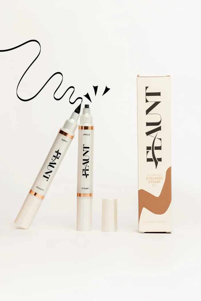 Flaunt No Hassle Eyeliner Stamp Set - Cleo Black