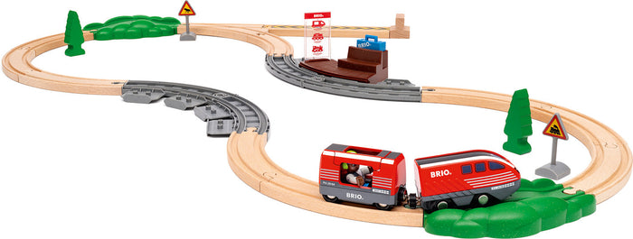 PULL BACK TRAIN SET BRIO