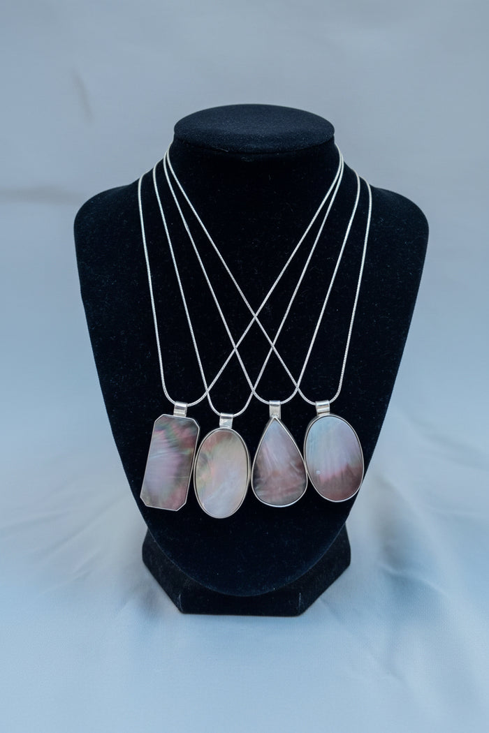 Raiford Black Mother of Pearl Necklace - Wooten's