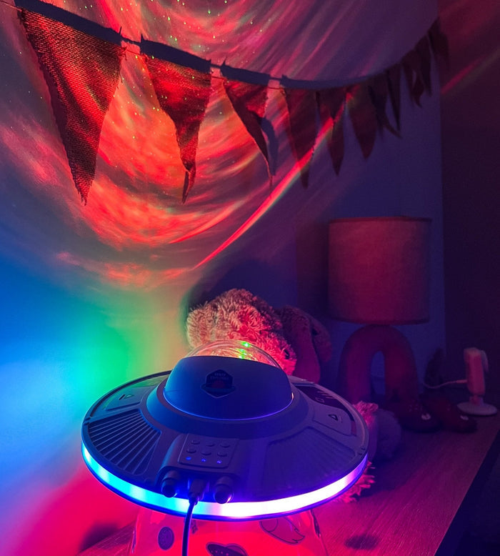 Veilleuse projecteur LED SPACELITE - 8 modes d'éclairage - Enceinte intégrée - Lumihome
